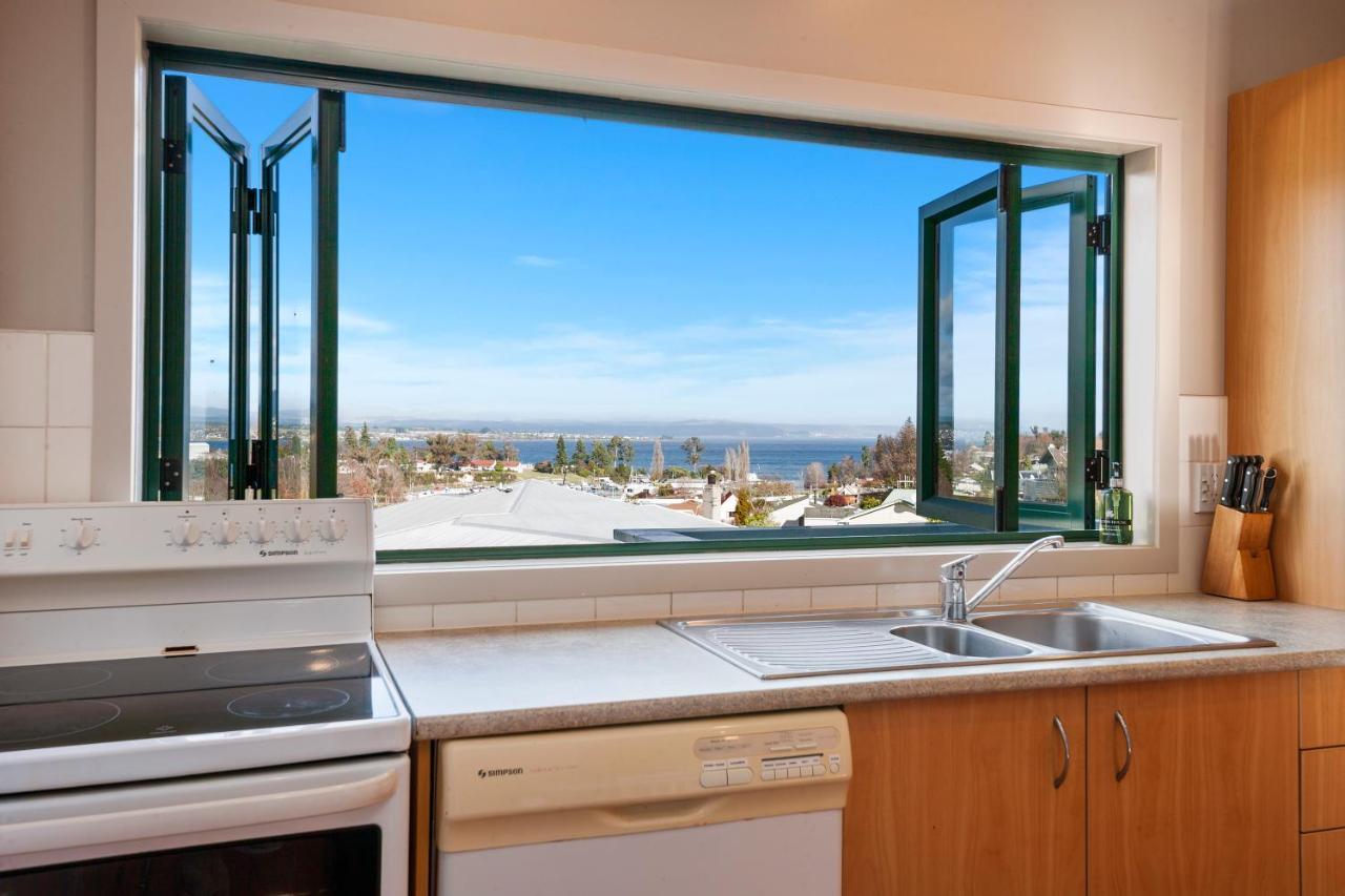 Kaihua Lookout - Taupo Holiday Home Exterior foto