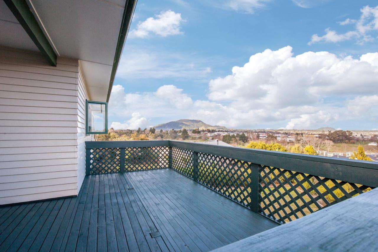 Kaihua Lookout - Taupo Holiday Home Exterior foto