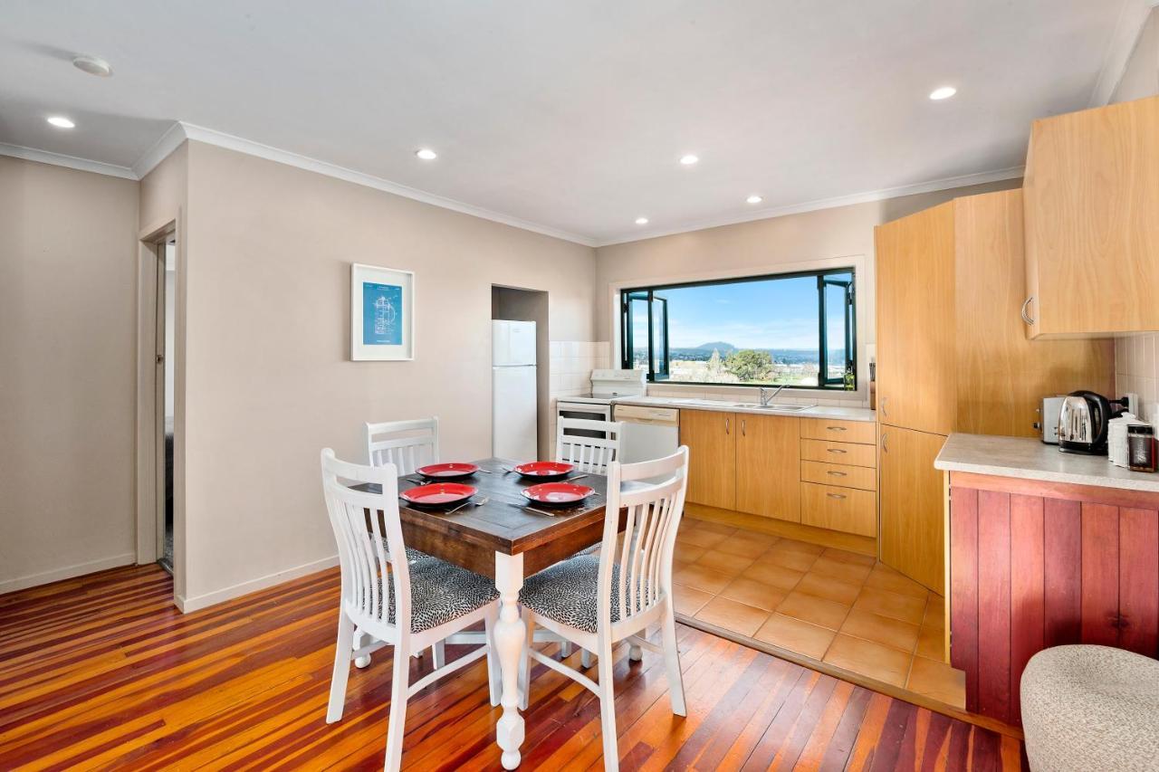 Kaihua Lookout - Taupo Holiday Home Exterior foto
