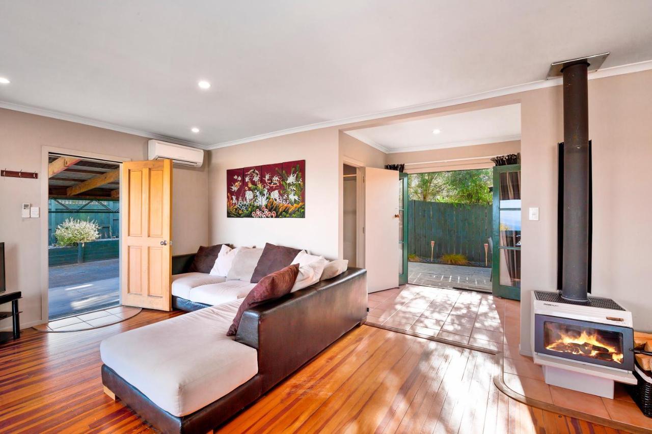 Kaihua Lookout - Taupo Holiday Home Exterior foto